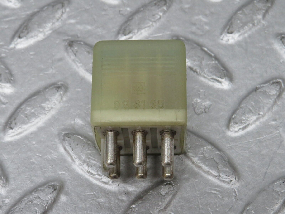 36086 MercedesBenz W126 420SE Door Window Control Relay 0015427819