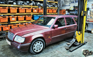 6809 Mercedes-Benz S124 E220 Wagon Starter Motor Bosch 1005821681