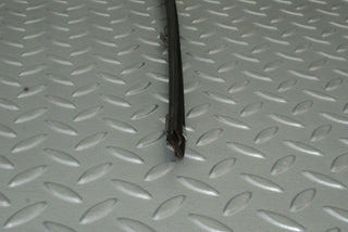 W116 glass seal trim rubber rear right used OEM