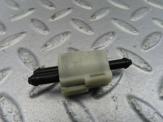 W201 Baby Benz windscreen washer fluid distributor used OEM