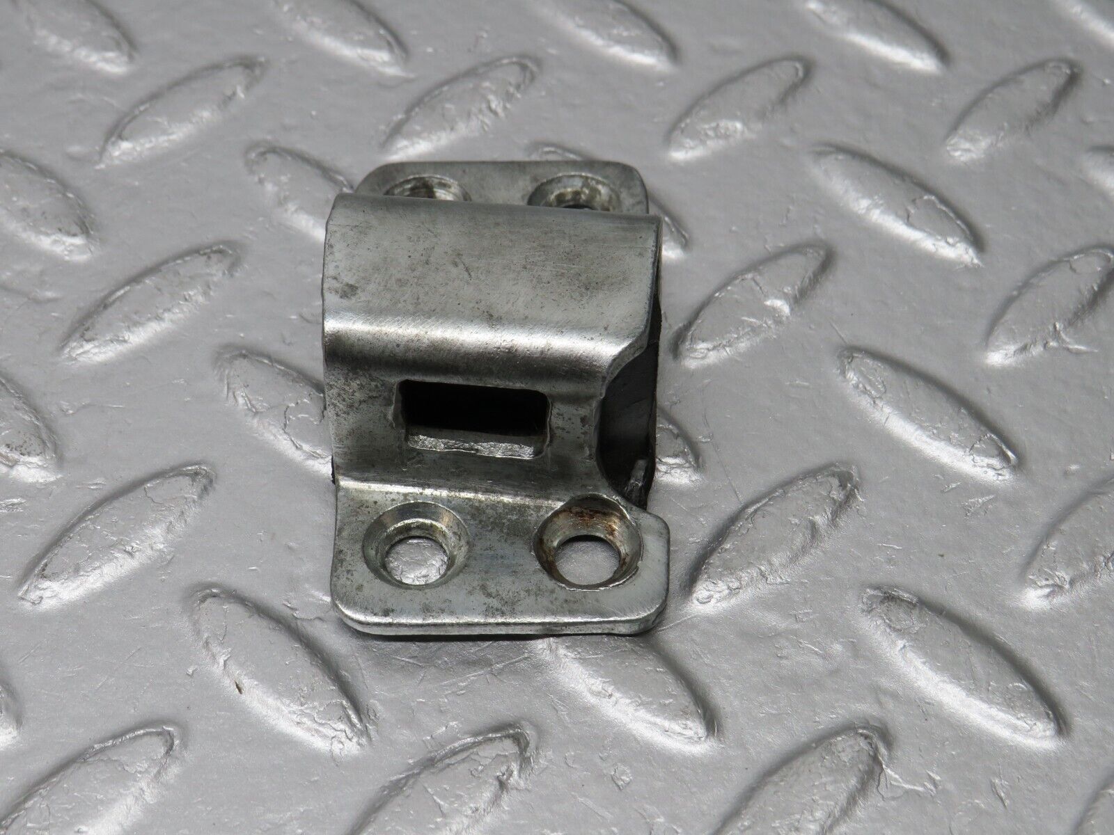 39114 Mercedes-Benz R107 500SL Door Lock Latch Left Side