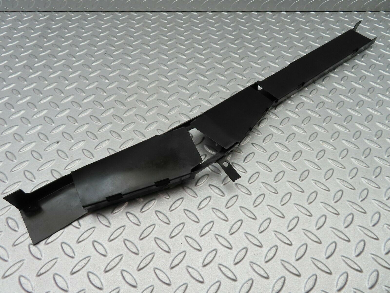 5531 Mercedes-Benz W124 230E Saloon Floor Cable Duct 1248210236