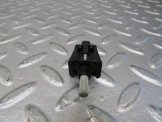 25683 Mercedes-Benz W124 280E Door Contact Switch 2018202110