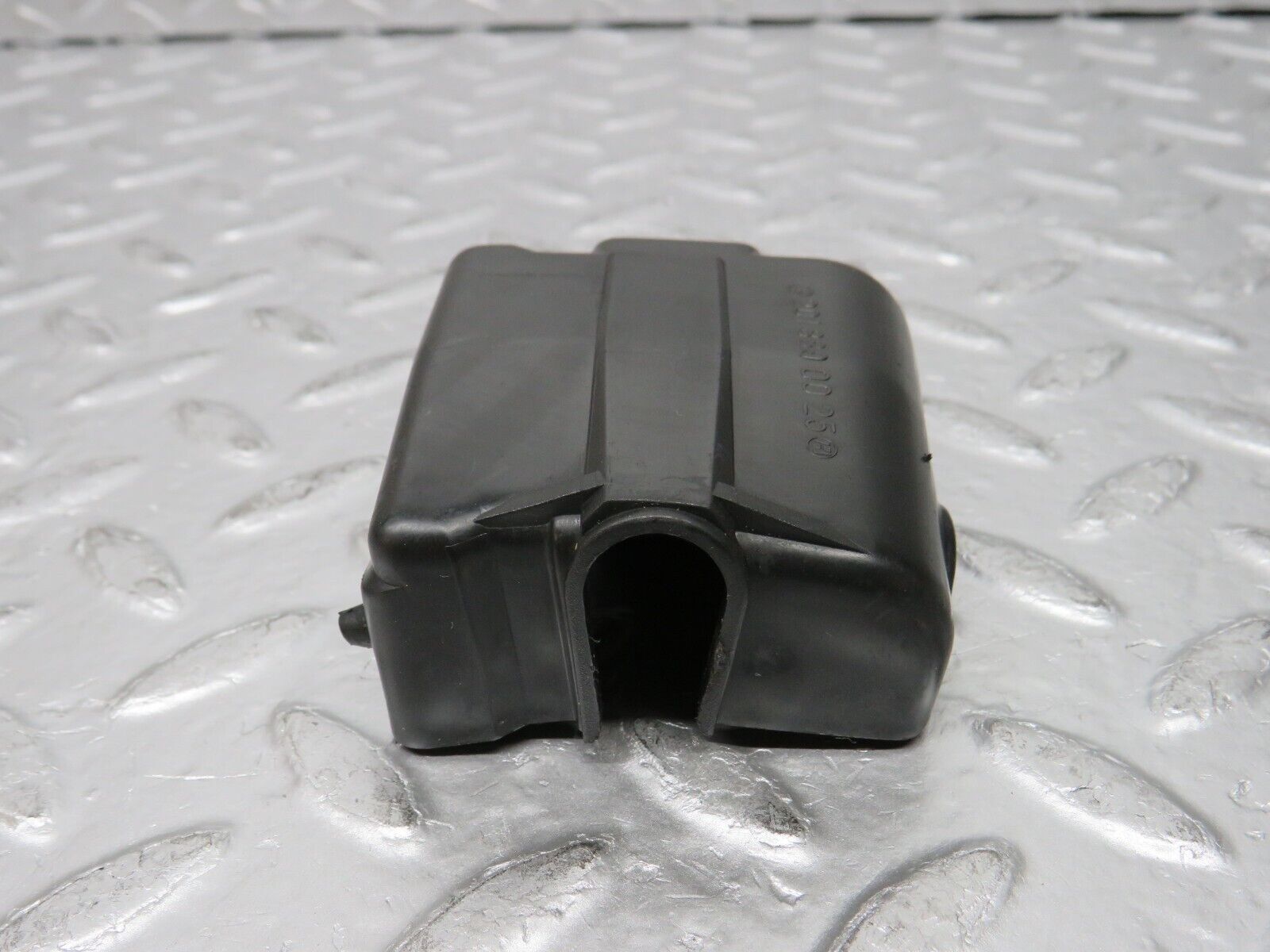 30708 Mercedes-Benz W201 190E 2.0L Hood Bonnet Lock Cover 2018890025