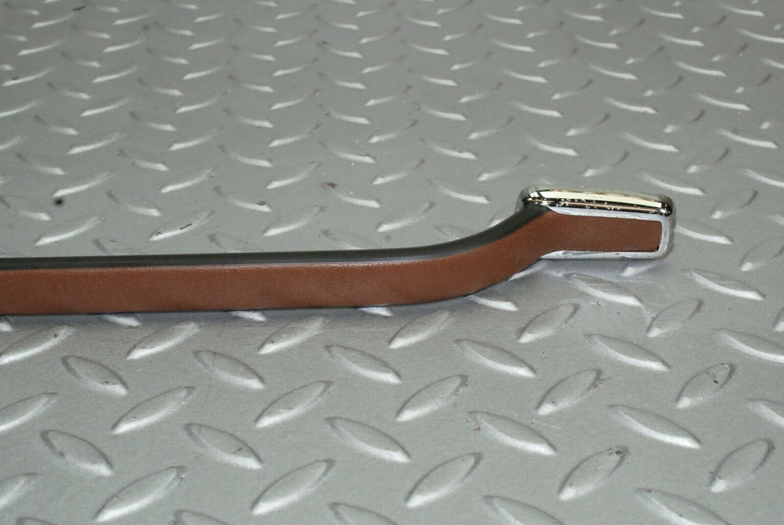 2526 Mercedes-Benz W116 350SE Interior Roof Grab Handle Front Brown