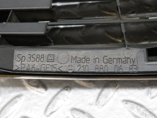 34813 Mercedes-Benz W210 320E Bonnet Chrome Grill 2108800683