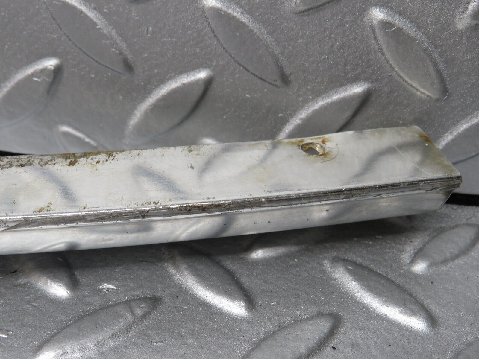40200 Mercedes-Benz R107 Hardtop Under Windshield Chrome Trim