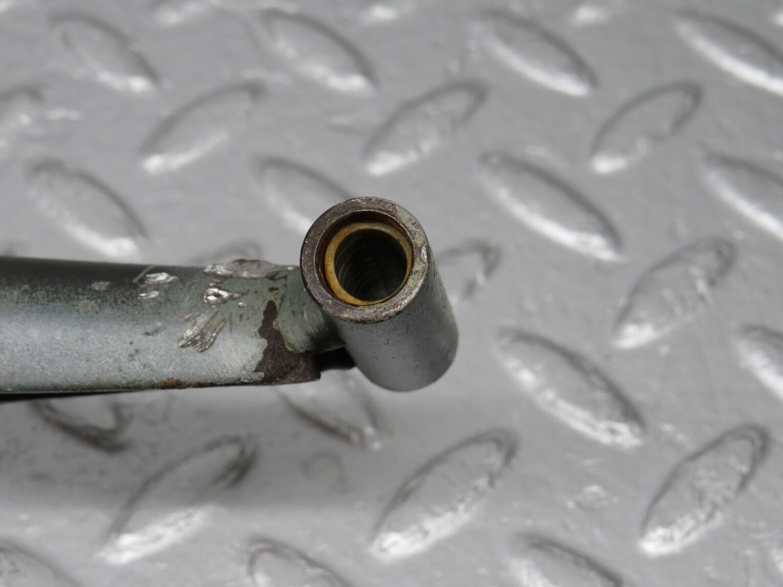 39084 Mercedes-Benz R107 500SL Coupe Soft Top Lid Hinge Right Side