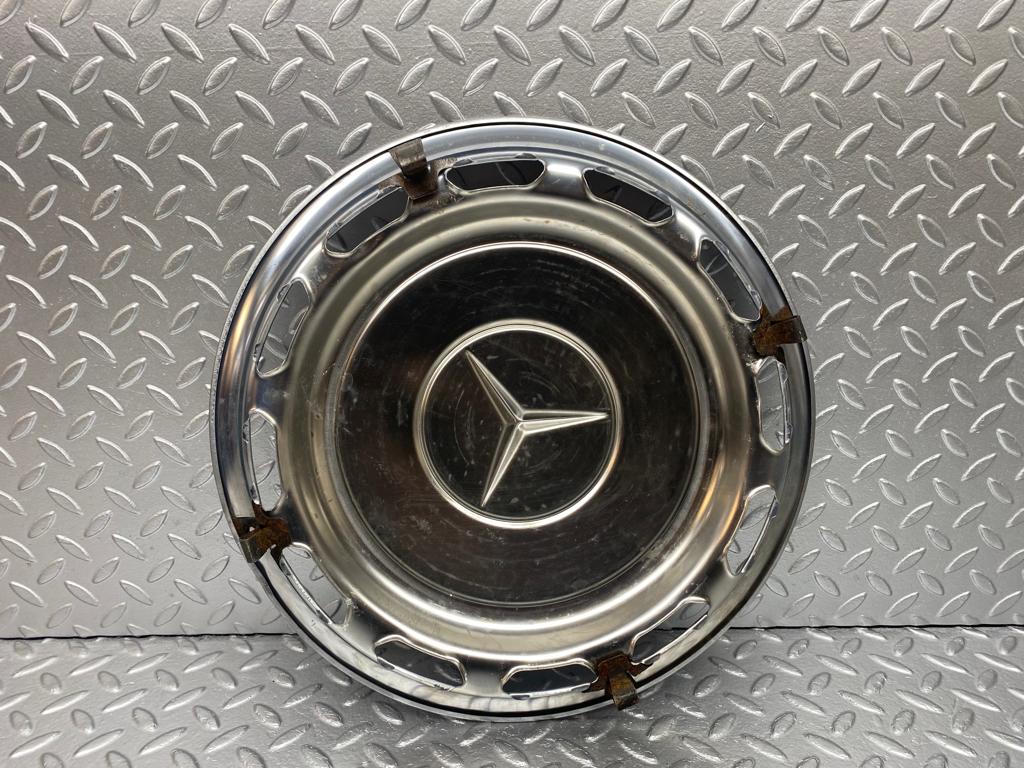 3143 Mercedes-Benz W116 300D Wheel Trim Hub Cap 14