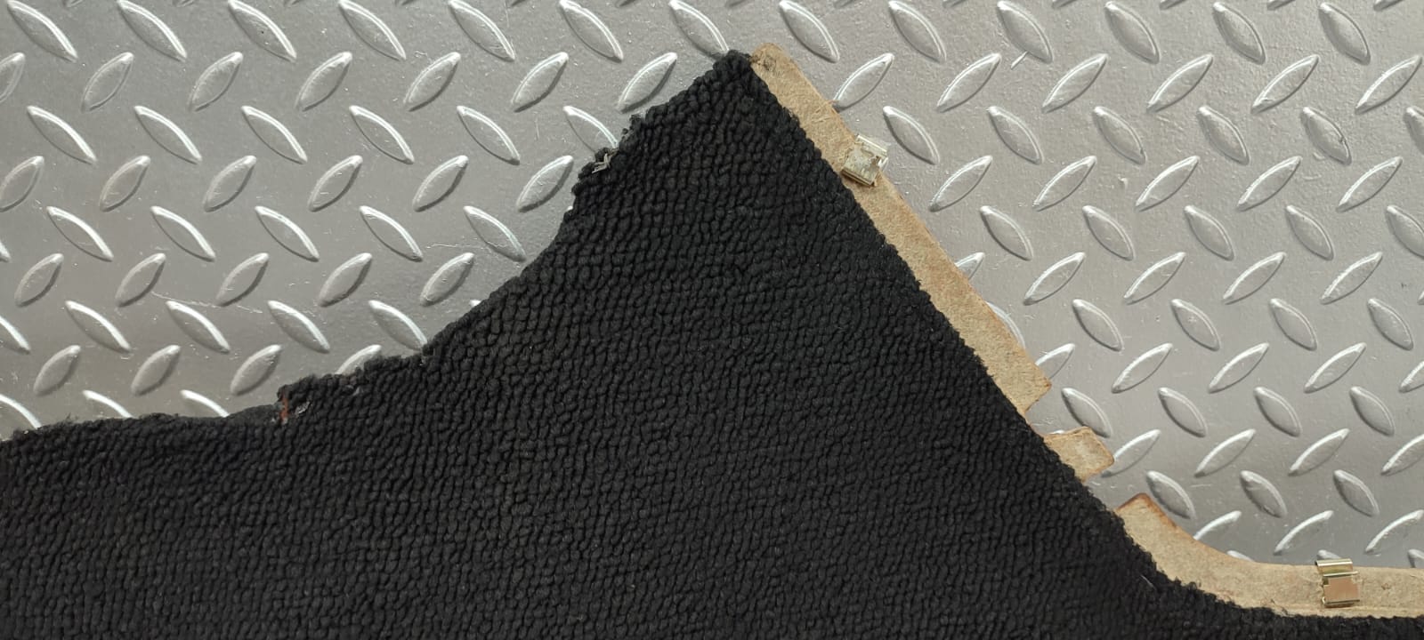 4055 Mercedes-Benz S123 200T Wagon Centre Console Carpet Left Black