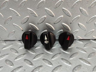 W123 heater control knob set used OEM
