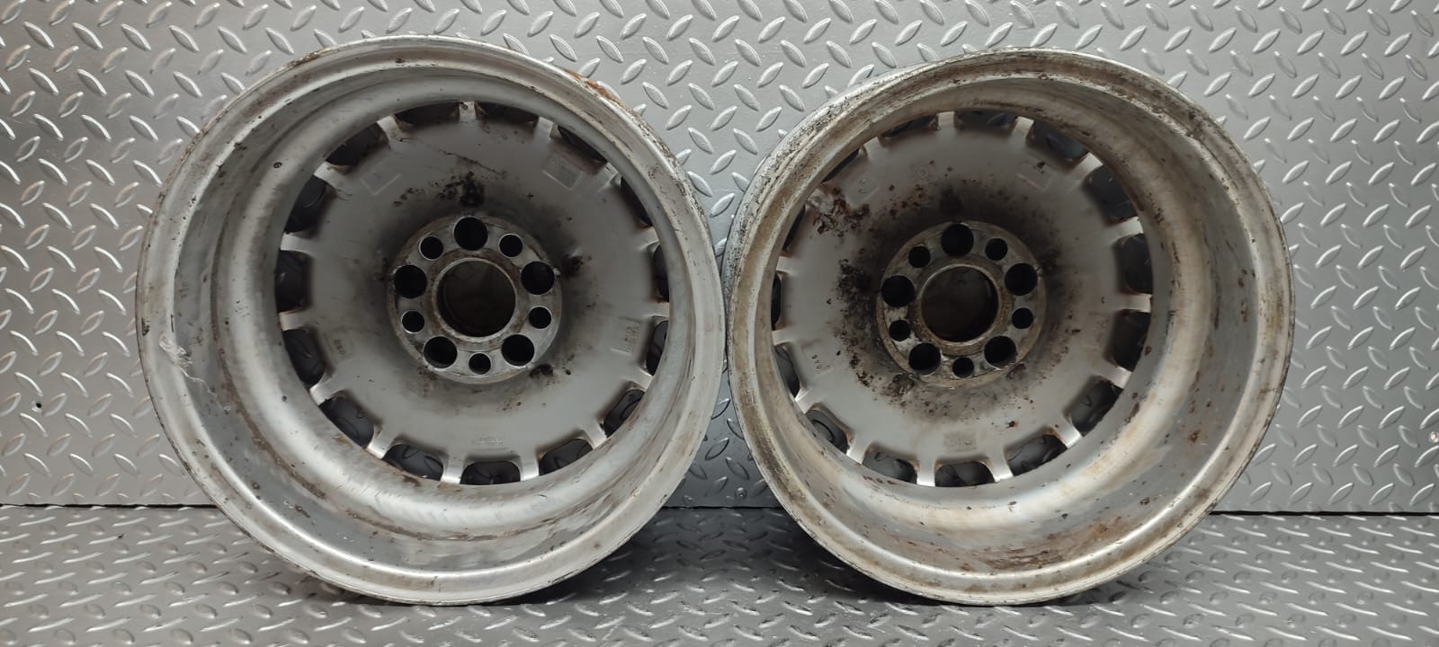 12097 Mercedes-Benz Alloy Wheel Set 6.5Jx15H2 ET49 1244001802
