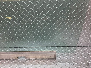 29198 Mercedes-Benz W124 230E Front Left Door Window Glass